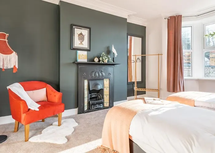Ty Hapus Newport - Luxury 4 Bedroom Home