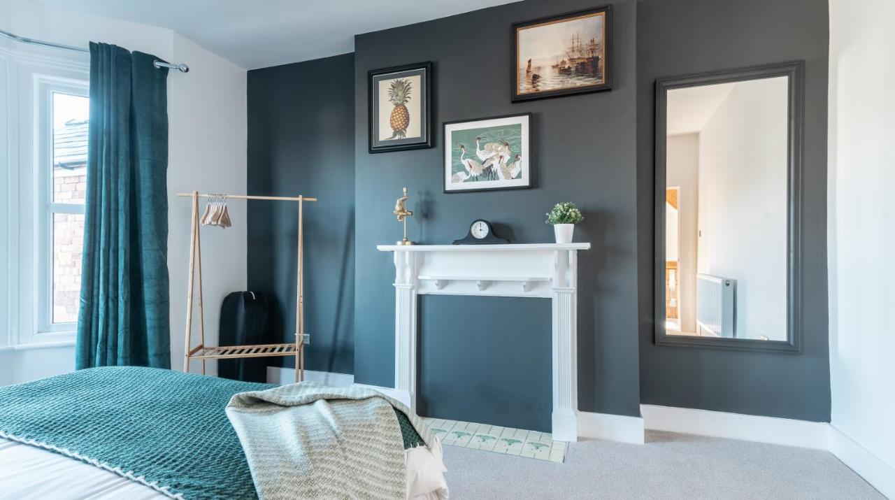 Ty Hapus - Luxury 4 Bedroom Newport (Gwent)